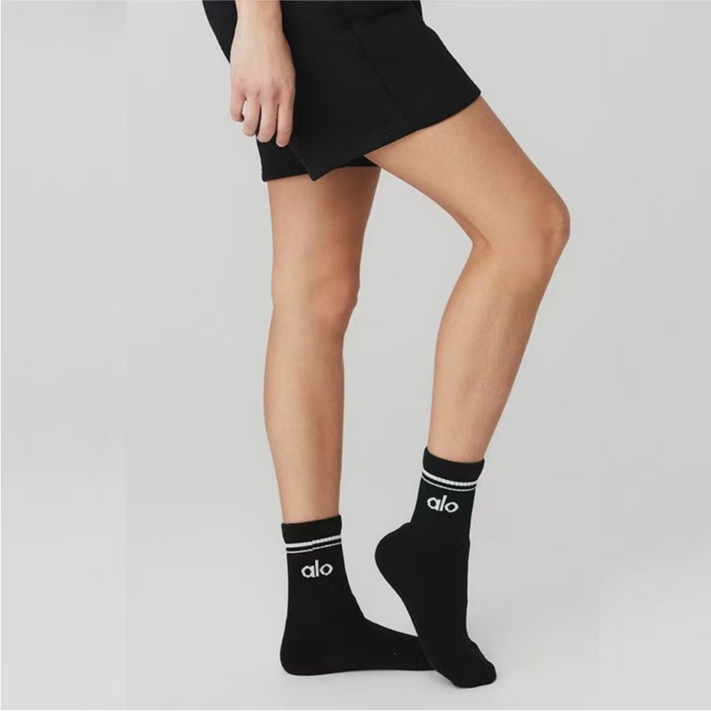 ALO Yoga Black Socks